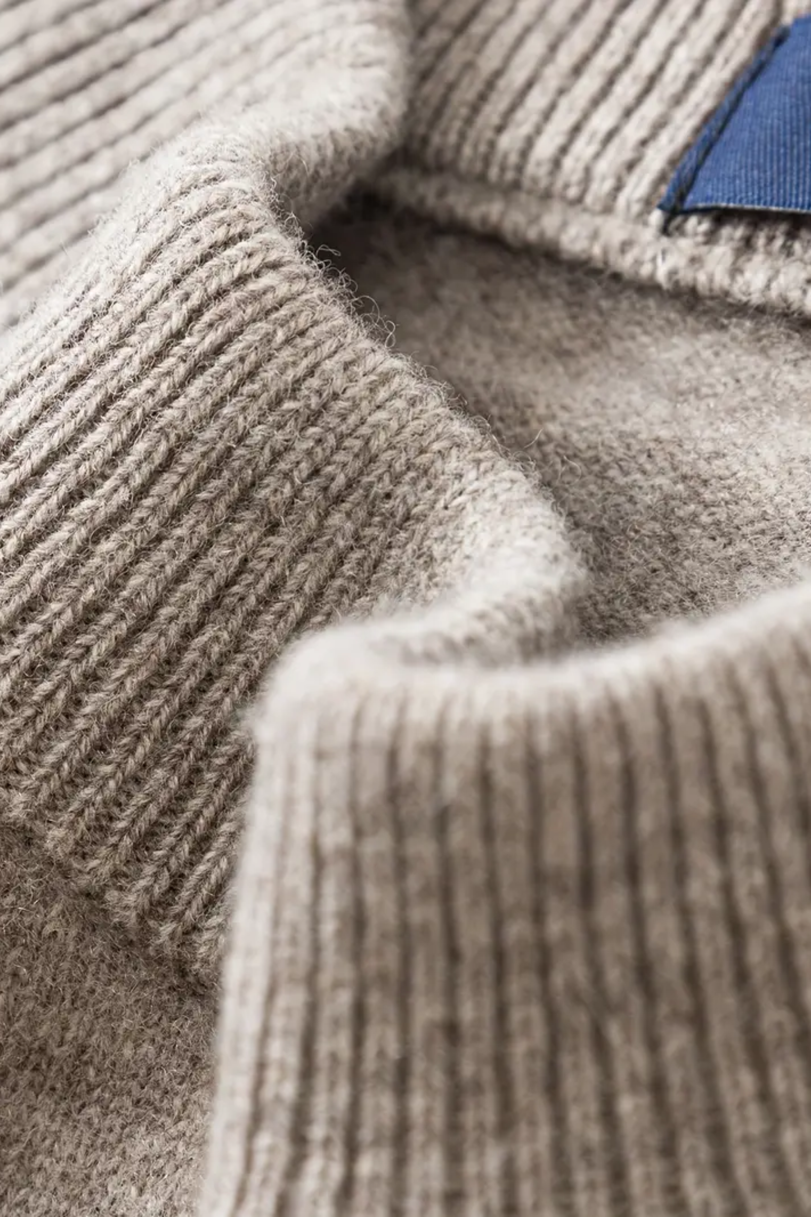 Signature Wool Crewneck