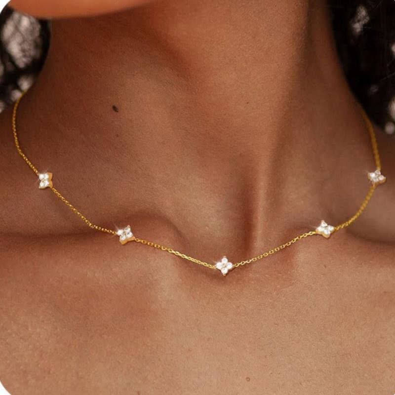 Collier Vintage De Trèfle À Quatre Feuilles