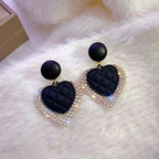Boucles d'Oreilles en Or Noir en Forme de Cœur