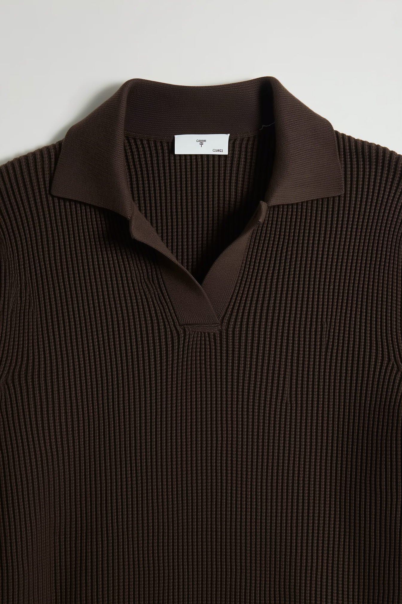 Knitted polo Woolen