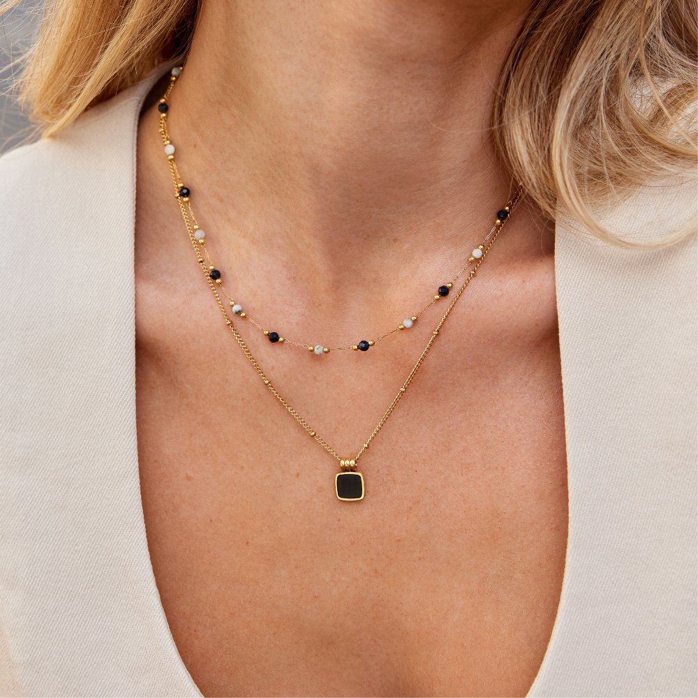Collier à Couches avec Pierres